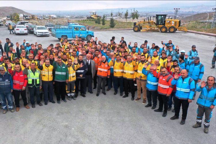 Kayseri Kocasinan’da personele kışlık destek