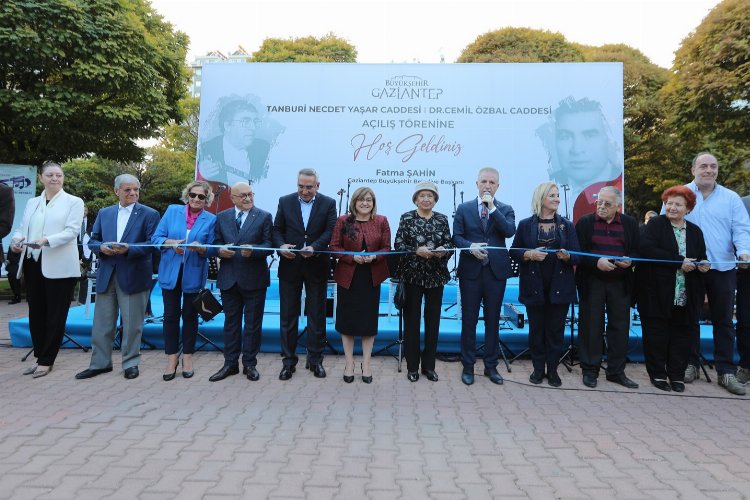 Gaziantep’ten musikinin iki önemli ismine vefa