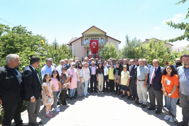 Kayseri Valisi Çiçek’ten anlamlı ziyaret