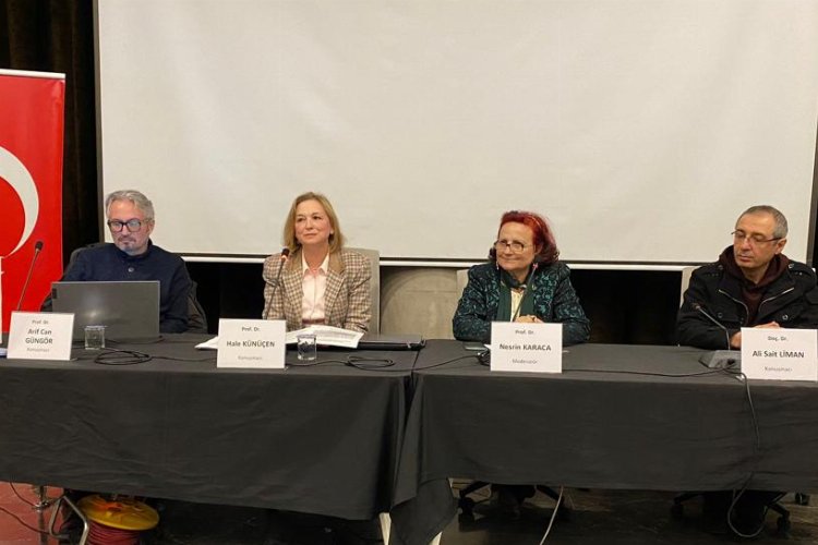 Bursa Osmangazi’de ‘Kalemden Kameraya’ paneli