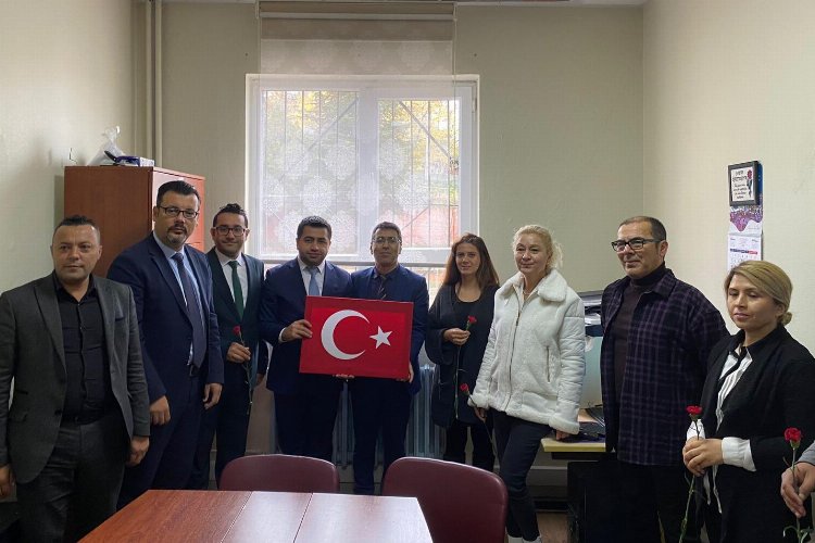 Kocaeli İzmit Belediyesi’nden köy okullarına ziyaret
