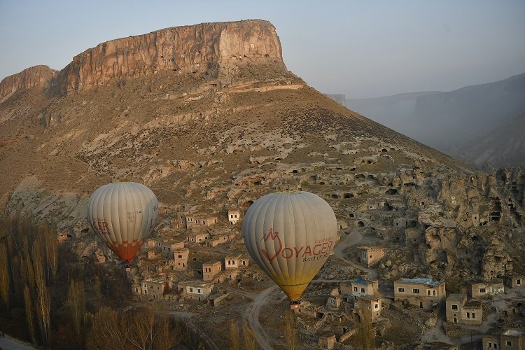 Kayseri Soğanlı’da balon turizm başladı