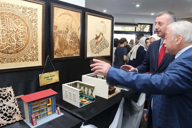 Kocaeli Karamürsel’de yaz şenliği tadında açılış