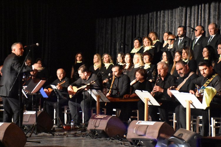 Bursa Gemlik’te türkü ziyafeti