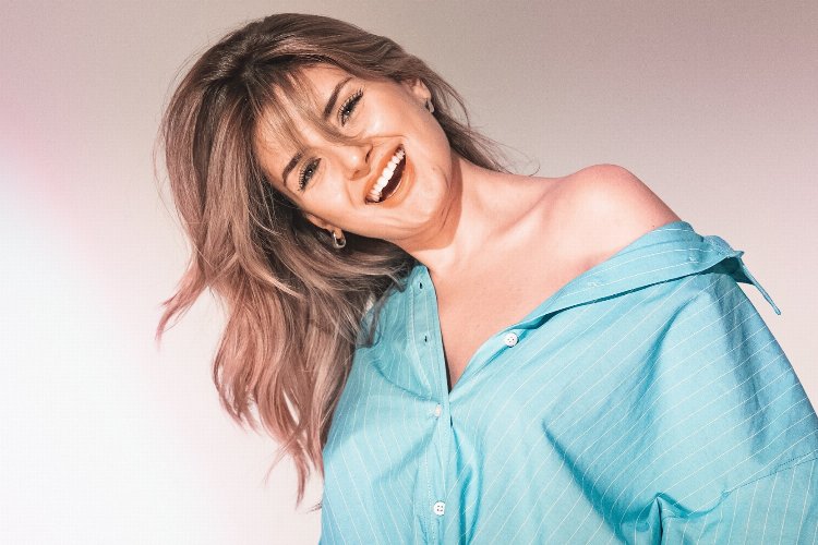 Begüm Polat: “Z kuşağının Sezen Aksu’su benim”