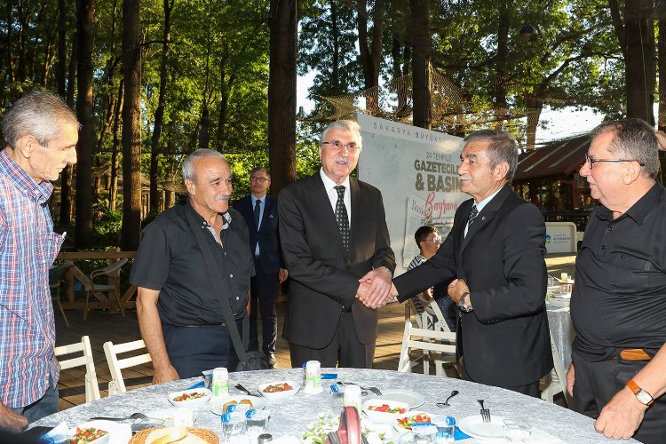 Sakarya’da Başkan Yüce, basın mensuplarıyla buluştu