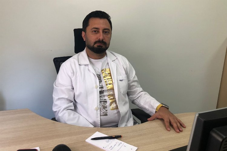 Antalya Kumluca Devlet’te cildiye uzmanı göreve başladı