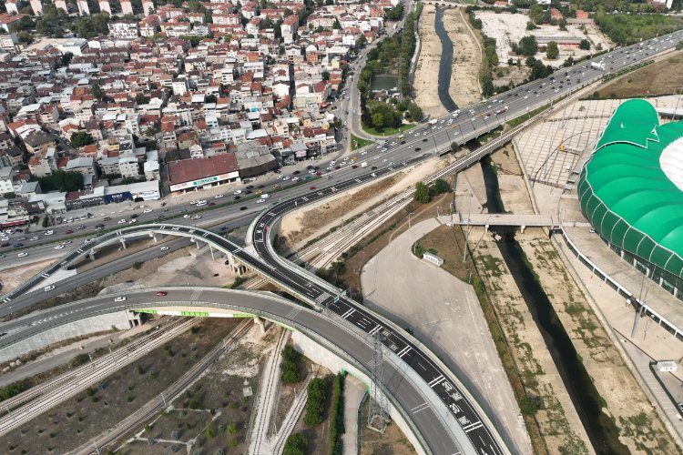 Bursa’da trafiğin düğüm noktası çözüldü… Acemler artık nefes alacak