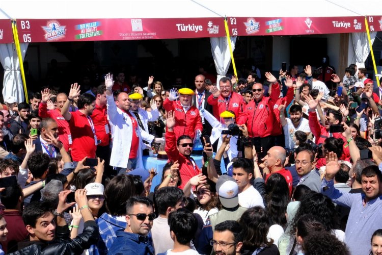 Kocaeli’den Azerbaycan’da ‘Bilim’ şov