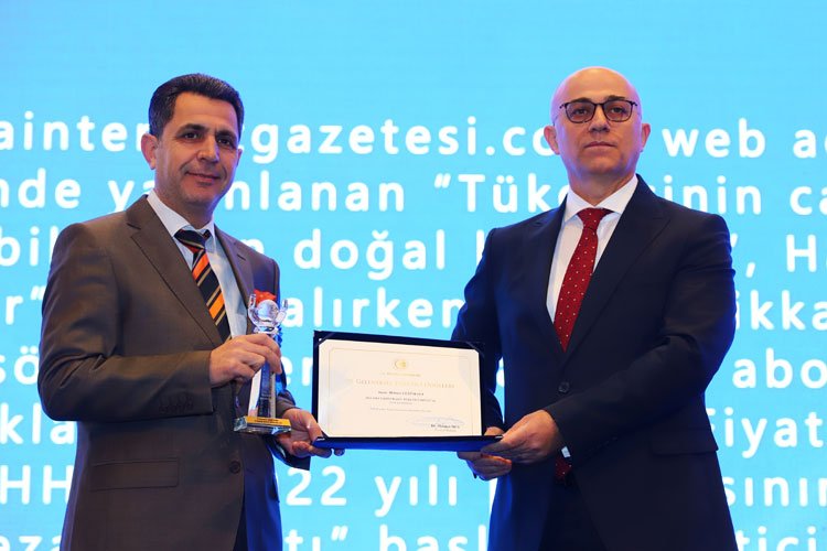 Mehmet Çetinkaya’ya ‘geleneksel’ üçüncü ödül