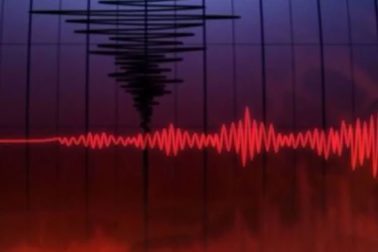Balıkesir’de deprem! 4,1 sallandı!