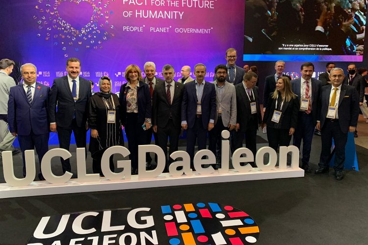 Dünya Belediyeler Birliği’ne Kütahya imzası