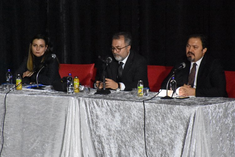 Bursa Gemlik’te ‘hukuk’ konuşuldu