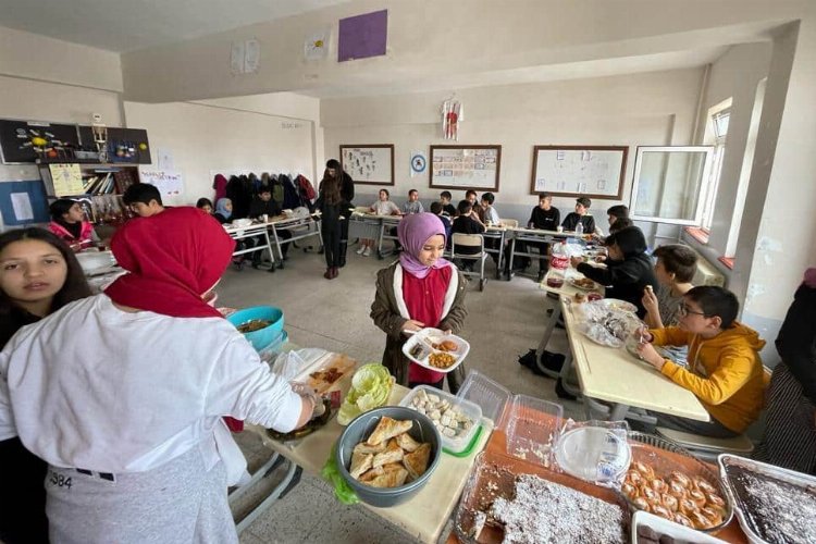 Bilecik Pazaryeri’nde öğrenciler kardeşlik bağlarını güçlendirdi