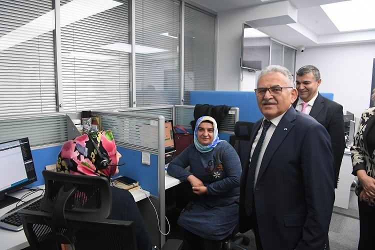 Memduh Büyükkılıç’tan Beyaz Masa’ya ziyaret