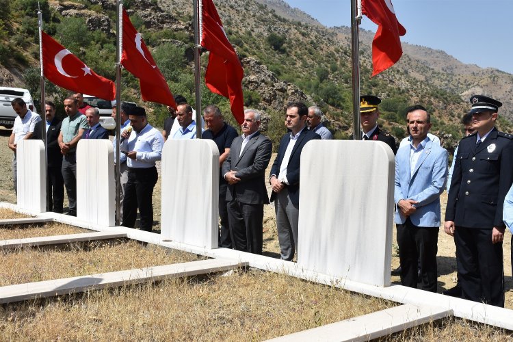 Batman Sason’da şehitlik ziyareti