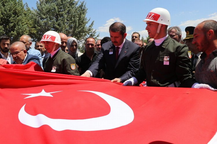 Şehit Gürler memleketi Şanlıurfa’da defnedildi
