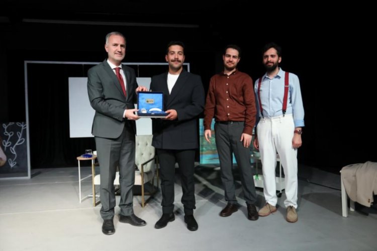 Bursa İnegöl’de kültür sanat sezonu “Sanat” ile açıldı