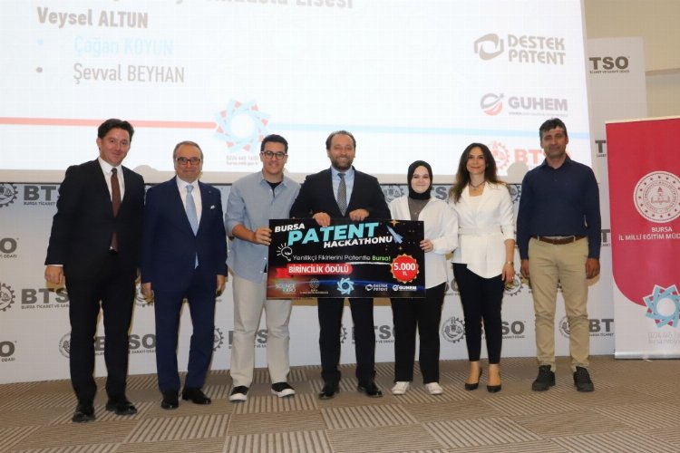 Bursa Patent Hackathonu’nda ödüller sahiplerini buldu
