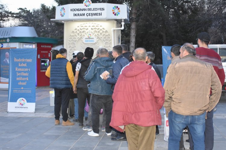 Kayseri Kocasinan’dan vatandaşa iftar çeşmesi