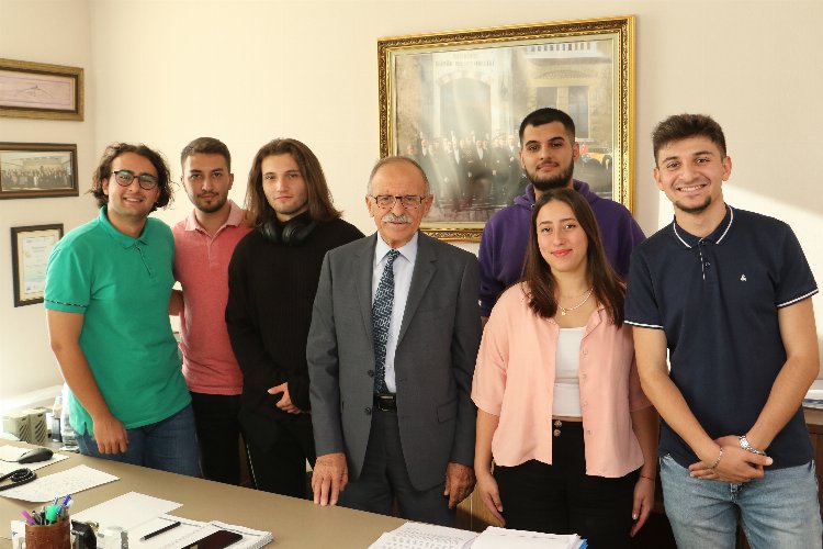 Celal Bayar’lı öğrencilerden Manisa Büyükşehir’e ziyaret