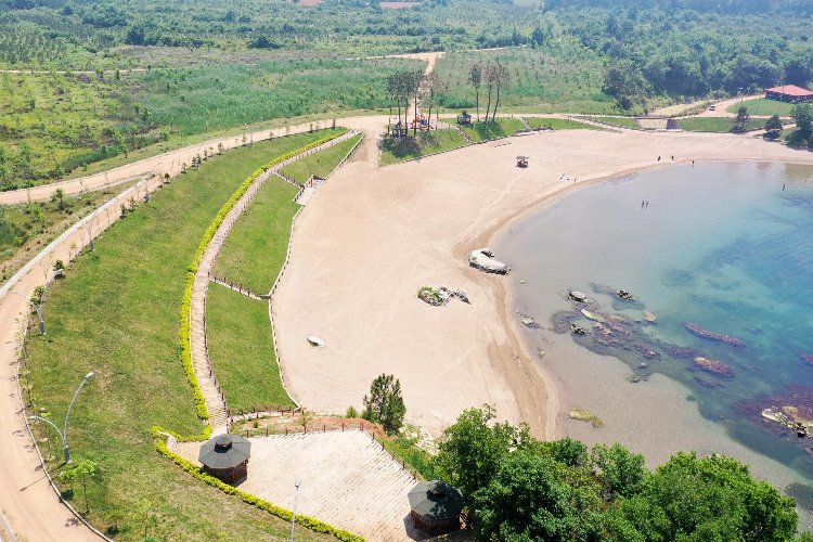 Kocaeli Kandıra’da Miço Koyu’nda yaz hazırlığı