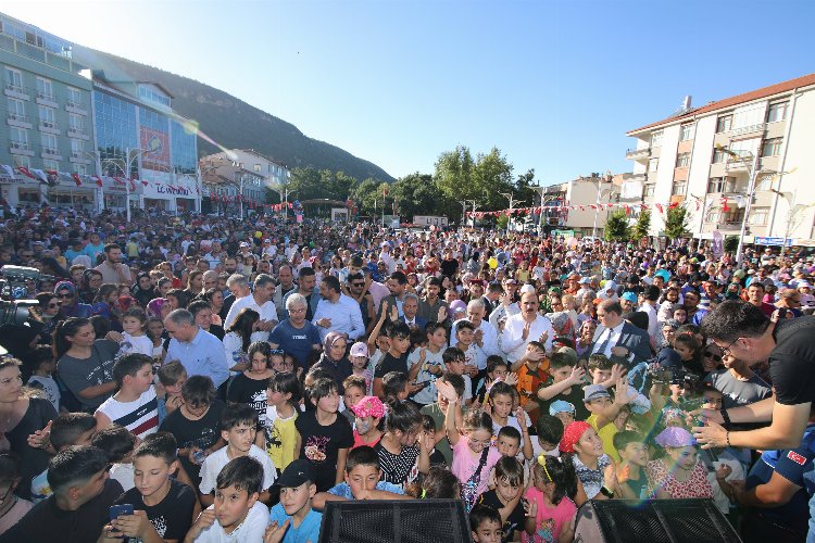 Konya’da Çocuk Günleri coşkusu