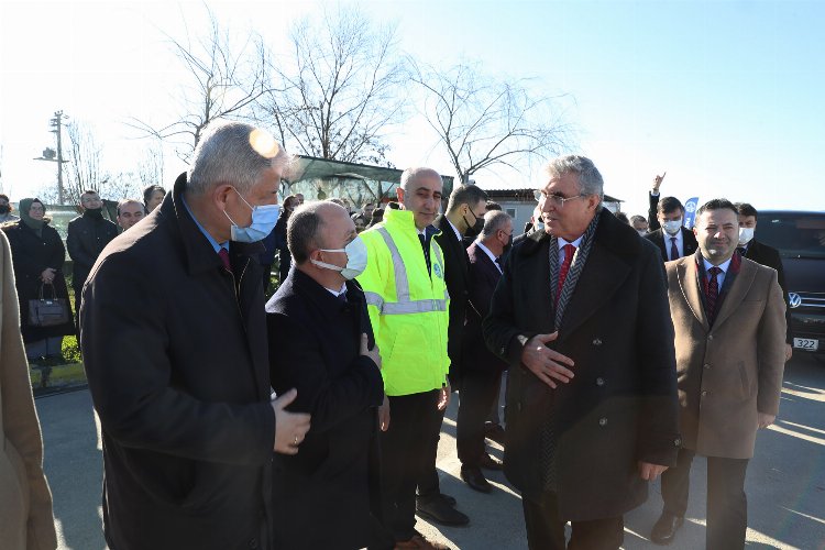 Sakarya’da yeni depo, arşiv binası ve 2 araç hizmete alındı