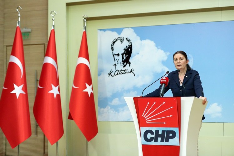 Lale Karabıyık’tan ‘yurt’ tepkisi