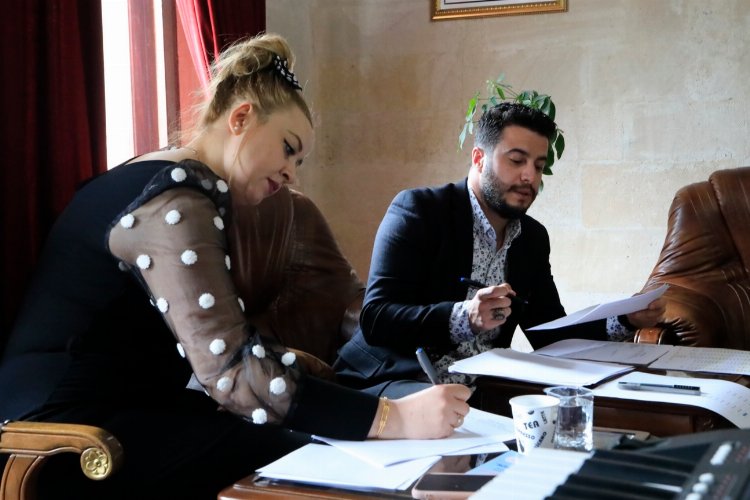 Nevşehir’de piyano kursları için mülakat yapıldı