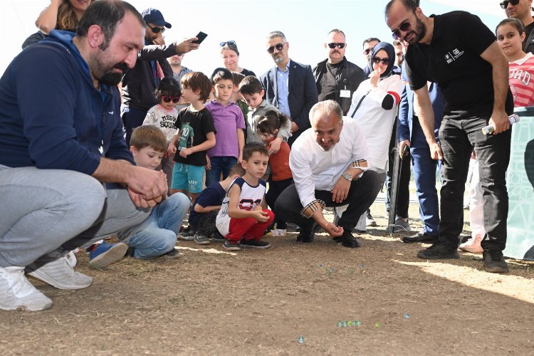 Bursa’da oyunlar sokağa taşındı