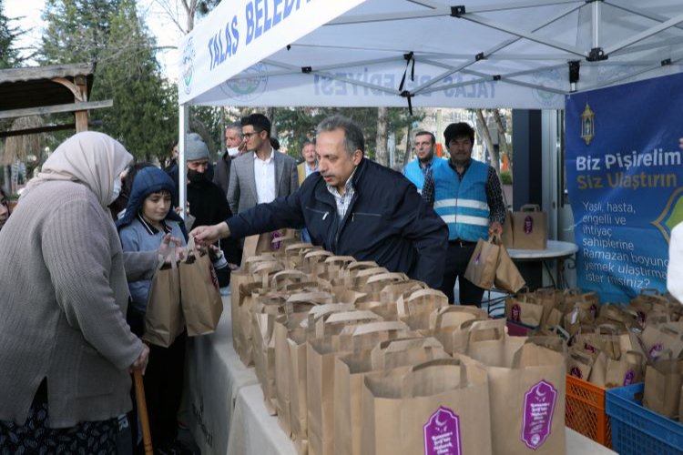 “Biz Pişirelim Siz Ulaştırın” gönüllere girdi