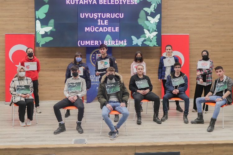 Kütahya’da UMER’den gençlere madde bağımlılığı eğitimi