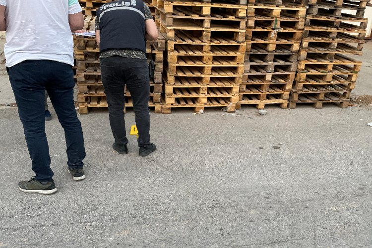 Adıyaman’da yorgun mermi yaraladı!