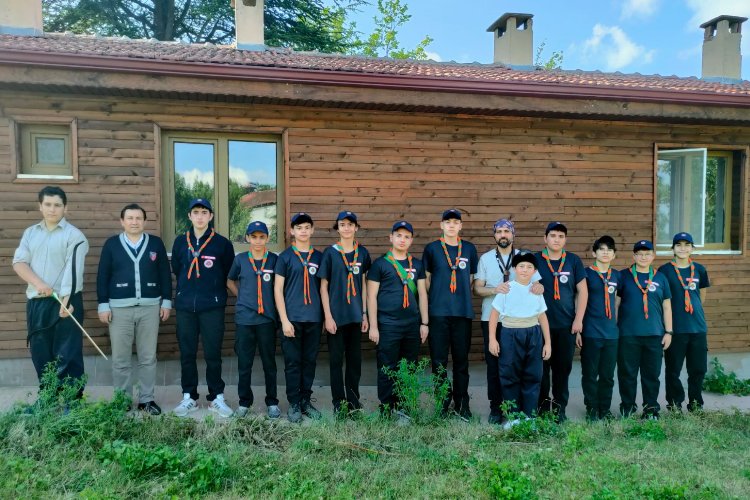 Eskişehirli izciler Bilecik Küçükelmalı’da kamp yaptı
