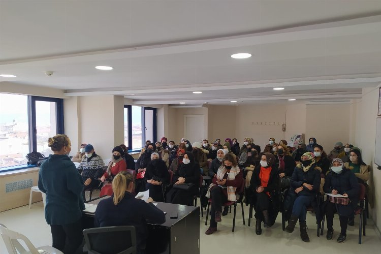 Kocaeli İzmit İZMEK eğitmenlerine değerlendirme ve planlama toplantısı
