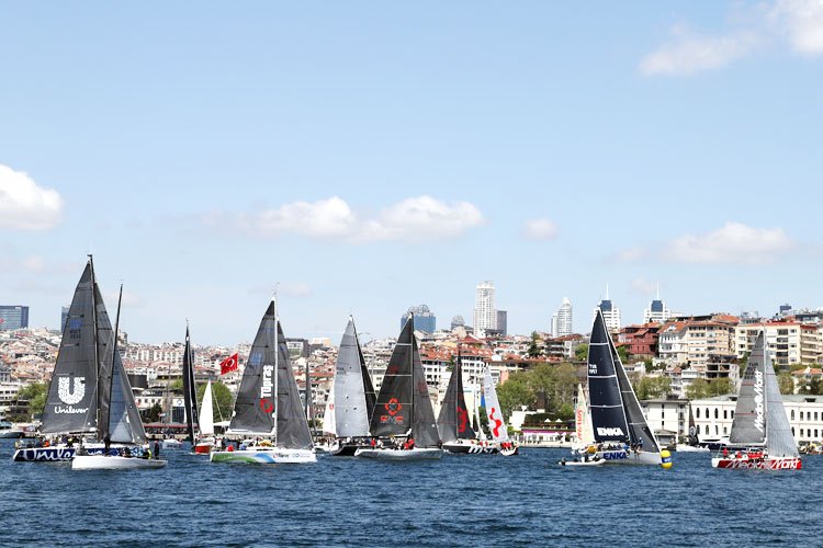 Boğaz’da görsel şölen
