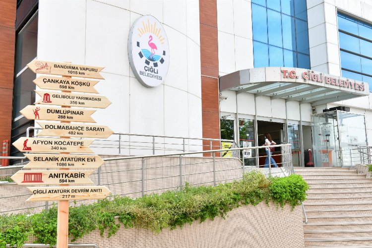 İzmir Çiğli’de ‘AIDS ile Mücadele’ söyleşisi