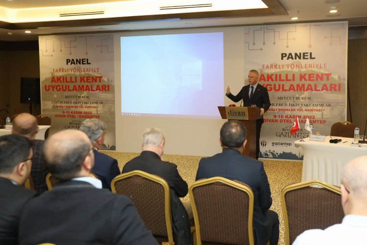 Gaziantep ‘akıllı kentler’e ışık tutuyor