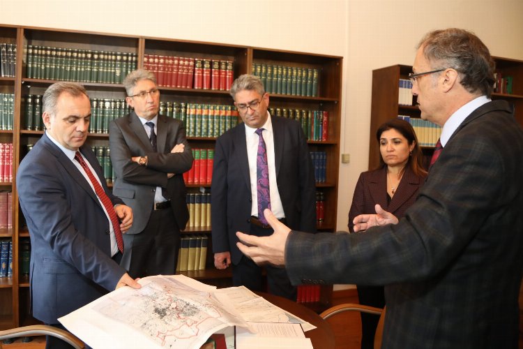 Rektör Altun’dam ERUSAM’a ziyaret