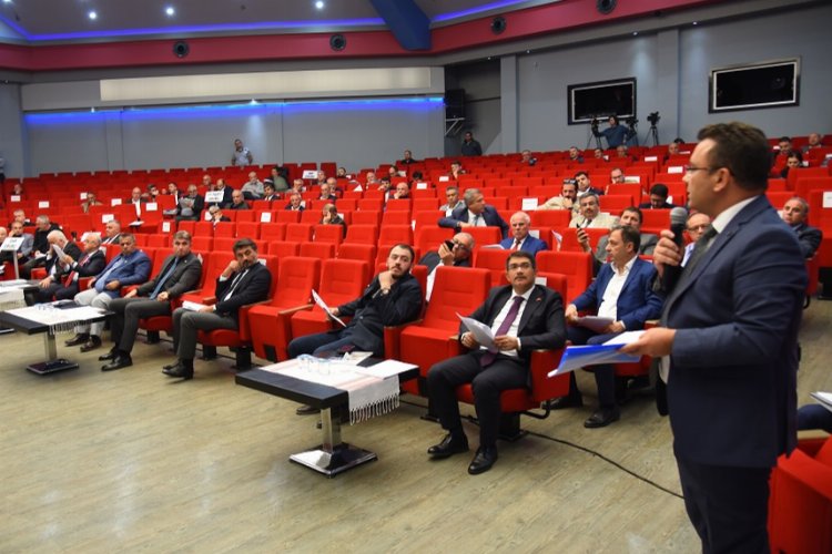 Manisa Büyükşehir Belediyesi’nin bütçesi fazlası verdi