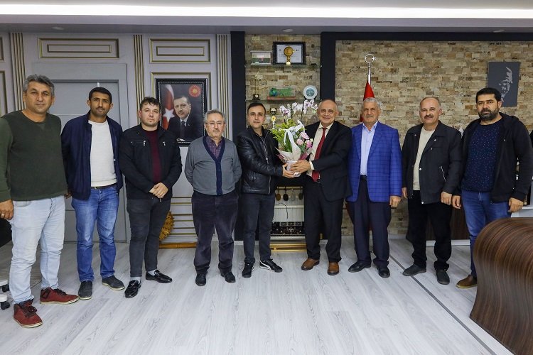 Yahyalı esnafından Başkan Öztürk’e teşekkür