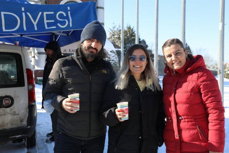Kocaeli İzmit’te sınav önceki çorba ikramı