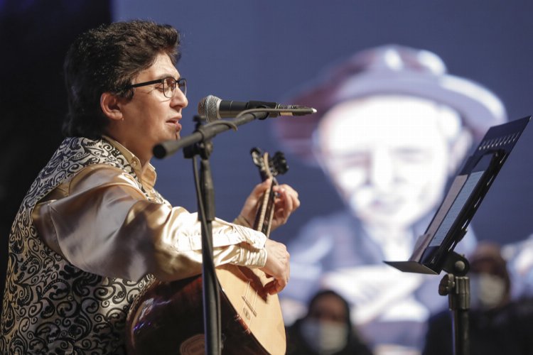Aşık Veysel Sivas’ta anıldı