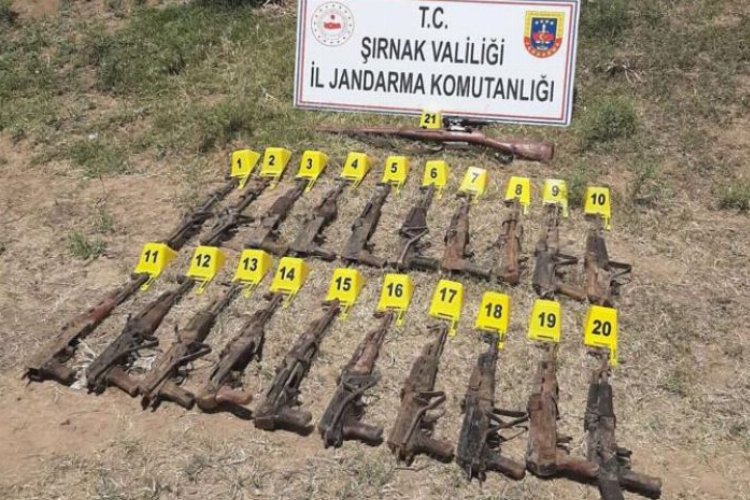 Şırnak’ta toprağa gömülü tüfekler bulundu