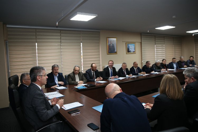 Memduh Büyükkılıç’tan istişare toplantısı