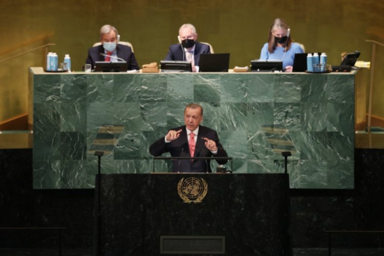 New York Times’den Cumhurbaşkanı Erdoğan’a diplomasi övgüsü