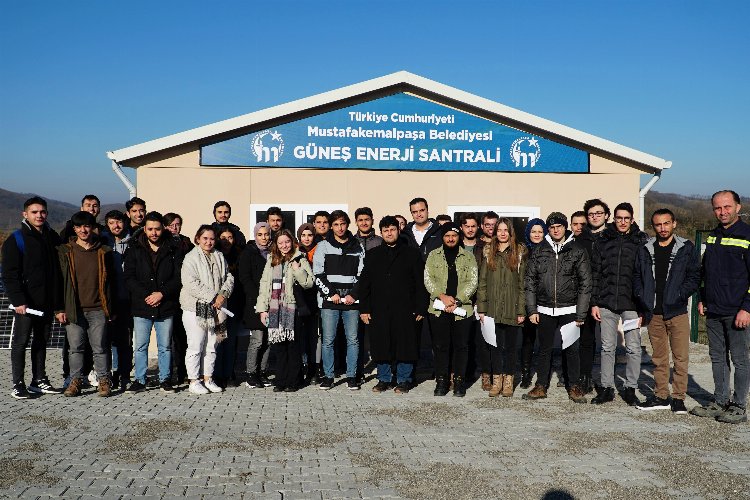 BTÜ öğrencileri Mustafakemalpaşa’da GES’i inceledi