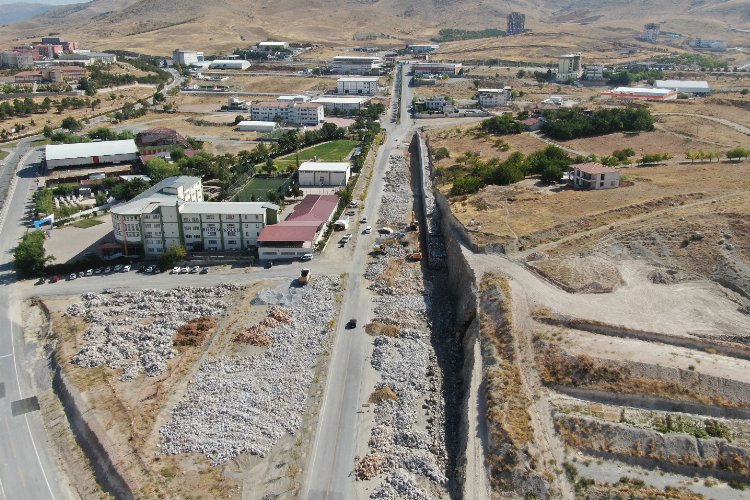 Malatya’da bölge trafiğini rahatlatacak yol ağı