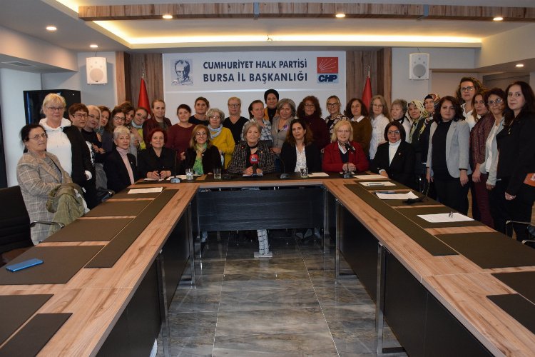 CHP’li kadınlar Bursa’da eşitsizliğe dikkat çekti
